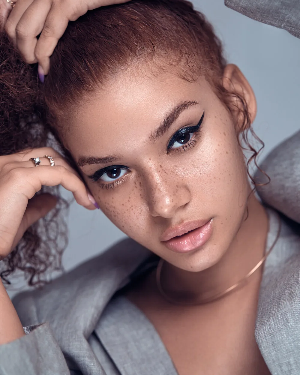 Pizaro Studios portrait — Freckles