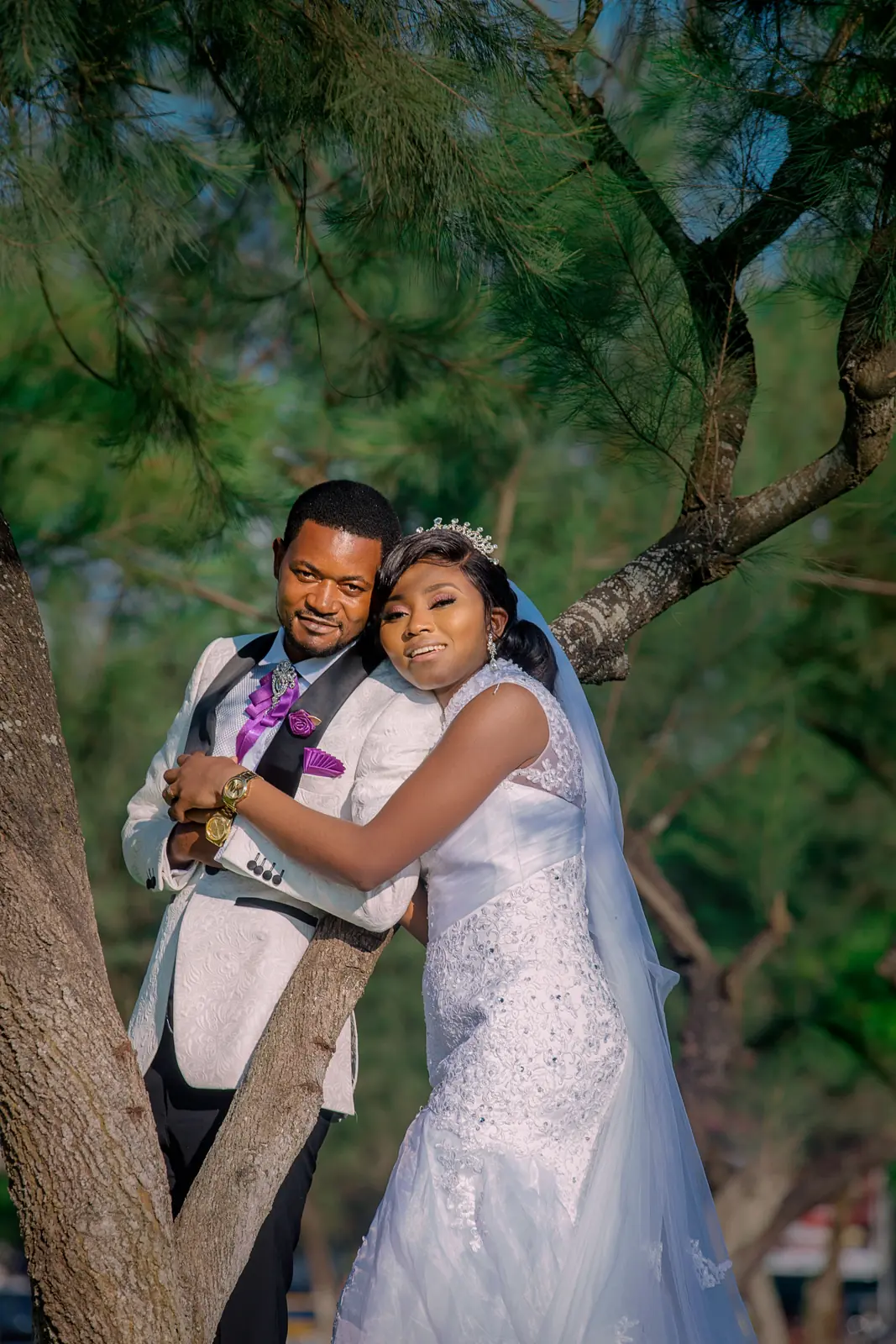 Pizaro Studios wedding — Under the Tree