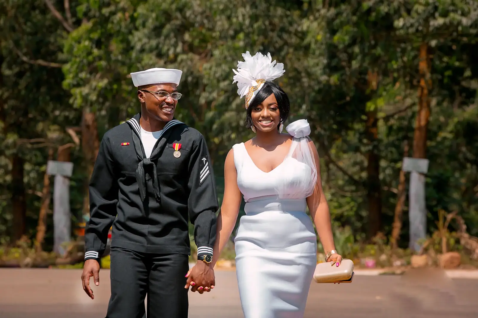 Pizaro Studios outdoor — Hand in Hand