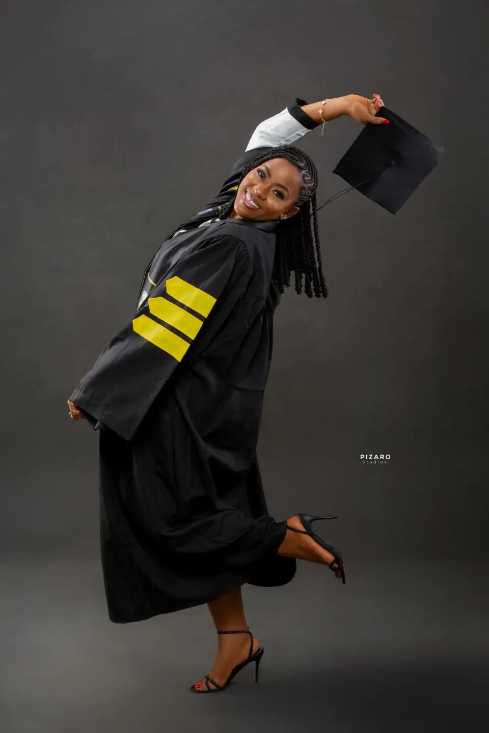Graduation — Cap Toss | Pizaro Studios birthday & celebration photography